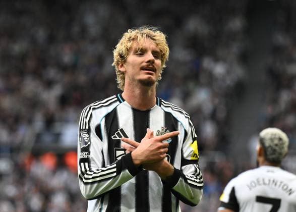 Nick Woltemade of Newcastle United celebrates scoring their first goal Newcastle United v Arsenal, Premier League, Football, St James Park, Newcastle, UK - 28 Sep 2025Newcastle St James Park United Kingdom EDITORIAL USE ONLY No use with unauthorised audio, video, data, fixture lists, club league logos or live services. Online in-match use limited to 120 images, no video emulation. No use in betting, games or single club league player publications. Copyright: xRichardxLee Shutterstockx 15503935ax