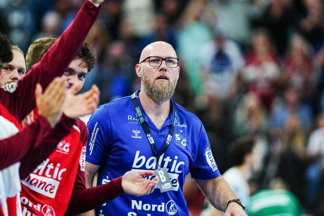Ales Pajovic (SG Flensburg-Handewitt, Trainer) GER, SG Flensburg-Handewitt vs. Frisch Auf Goeppingen, Handball, Bundesliga, Spieltag 6, Saison 2026 2026, 28.09.2025 GER, SG Flensburg-Handewitt vs. Frisch Auf Goeppingen, Handball, Bundesliga, Spieltag 6, Saison 2026 2026, 28.09.2025 Flensburg Copyright: xEibner-Pressefoto MarcelxvonxFehrnx EP_MFN
