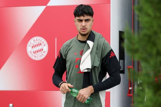 Aleksandar Pavlovic (FC Bayern Muenchen, 45), GER, Abschlusstraining, FC Bayern Muenchen, Fussball, UEFA Champions League, Liga-Phase, 2. Spieltag, Saison 2025 2026, 29.09.2025, GER, Abschlusstraining, FC Bayern Muenchen, Fussball, UEFA Champions League, Liga-Phase, 2. Spieltag, Saison 2025 2026, 29.09.2025 Muenchen Copyright: xEibner-Pressefoto JennixMaulx EP_JML