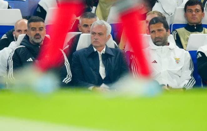 Benfica Head Coach Jose Mourinho Chelsea v Benfica, UEFA Champions League, Group Stage, Football, Stamford Bridge, London, UK - 30 Sep 2025London Stamford Bridge United Kingdom EDITORIAL USE ONLY No use with unauthorised audio, video, data, fixture lists, club league logos or live services. Online in-match use limited to 120 images, no video emulation. No use in betting, games or single club league player publications. Copyright: xJavierxGarcia Shutterstockx 15504031af