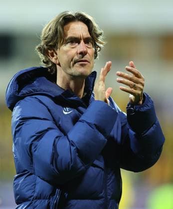 Thomas Frank manager of Tottenham Hotspur applauds the fans after the match FK Bodo Glimt v Tottenham Hotspur, UEFA Champions League, Group Stage, Football, Aspmyra Stadion, Bodo, Norway - 30 Sep 2025Bodo Aspmyra Stadion Norway EDITORIAL USE ONLY No use with unauthorised audio, video, data, fixture lists, club league logos or live services. Online in-match use limited to 120 images, no video emulation. No use in betting, games or single club league player publications. Copyright: xMichaelxZemanek Shutterstockx 15504026ay