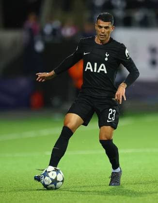 Pedro Porro of Tottenham Hotspur FK Bodo Glimt v Tottenham Hotspur, UEFA Champions League, Group Stage, Football, Aspmyra Stadion, Bodo, Norway - 30 Sep 2025Bodo Aspmyra Stadion Norway EDITORIAL USE ONLY No use with unauthorised audio, video, data, fixture lists, club league logos or live services. Online in-match use limited to 120 images, no video emulation. No use in betting, games or single club league player publications. Copyright: xMichaelxZemanek Shutterstockx 15504026bt