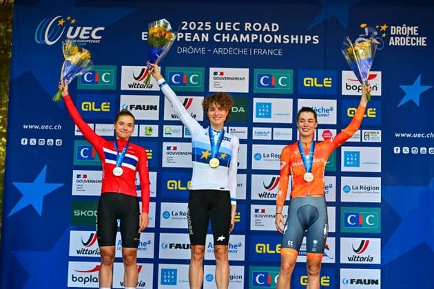 Reusser Marlen Switzerland, Ottestad Mie Bjorndal Norway, Bredewold Mischa Netherlands Women ITT UEC 2025 Road European Championship, EM, Europameisterschaft 01.10.2025 Siegerehrung Reusser Marlen Switzerland, Ottestad Mie Bjorndal Norway, Bredewold Mischa Netherlands Frauen Einzelzeitfahren, Women Individual Time Trial 01 10 2025, Loriol-Etoile, 24km Straßenradsport-Europameisterschaften 2025, UEC 2025 Road European Championship, EM, Europameisterschaft Drome-Ardeche in Frankreich