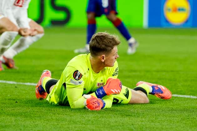 Alexander Nübel, Nubel (VfB Stuttgart, 33) , Schweiz, Fussball, UEFA Europa League, 2. Spieltag, 2025 2026, FC Basel vs. VfB Stuttgart, 02.10.2025, Sankt Jakob Park, Basel, Schweiz Basel Sankt Jakob Park Kanton Basel-Stadt Schweiz Copyright: xGrantxHubbsx