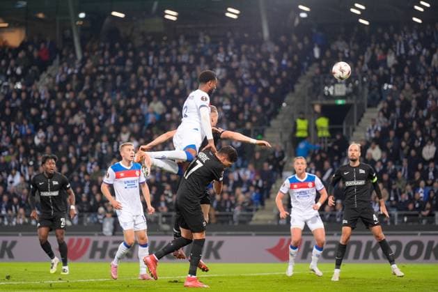 Youssef Chermiti of Rangers heads towards goal but fails to score Sturm Graz v Rangers, UEFA Europa League, Group Stage, Football, Merkur Arena, Graz, Austria - 02 Oct 2025Graz Merkur Arena Austria EDITORIAL USE ONLY No use with unauthorised audio, video, data, fixture lists, club league logos or live services. Online in-match use limited to 120 images, no video emulation. No use in betting, games or single club league player publications. Copyright: xChristianxHofer Shutterstockx 15504056bc