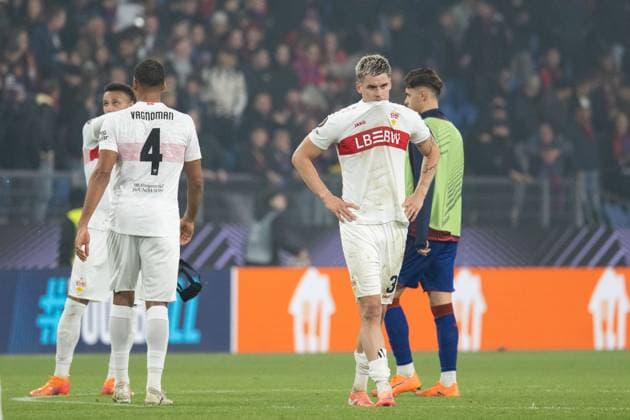 Nach Spielende Entaeuschung, frust bei Nicolas Vouilloz (FC Basel, 03) SUI, FC Basel vs. VfB Stuttgart, Fussball, UEFA Europa League, Herren, 2. Spieltag, Spielzeit 2025 2026, 02.10.2025, SUI, FC Basel vs. VfB Stuttgart, Fussball, UEFA Europa League, Herren, 2. Spieltag, Spielzeit 2025 2026, 02.10.2025 Basel Copyright: xEibner-Pressefoto WolfgangxFrankx EP_WFK