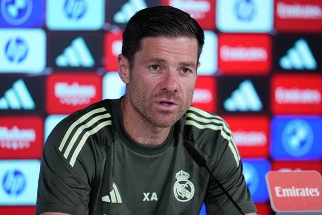 October 3, 2025, Valdebebas, Madrid, Spain: Xabi Alonso, head coach of Real Madrid, gives a press conference, PK, Pressekonferenz during the training day of Real Madrid ahead the Spanish League, LaLiga EA Sports, football match against Villarreal CF at Ciudad Deportiva Real Madrid on October 03, 2025, in Valdebebas, Madrid, Spain. Valdebebas Spain - ZUMAa181 20251003_zaa_a181_047 Copyright: xDennisxAgyemanx