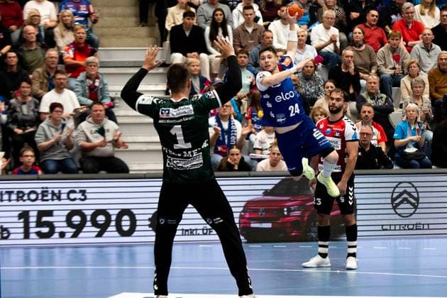 Elias Ruddat (HSG Nordhorn Lingen, 24), HBW Balingen Weilstetten vs. HSG Nordhorn Lingen, Handball, 2. Bundesliga, 6. Spieltag, Saison 2025 2026, 04.10.2025 Eibner-Pressefoto Andreas Ulmer HBW Balingen Weilstetten vs. HSG Nordhorn Lingen, Handball, 2. Bundesliga, 6. Spieltag, Saison 2025 2026, 04.10.2025 Balingen Copyright: xEibner-Pressefoto AndreasxUlmerx EP_AUR
