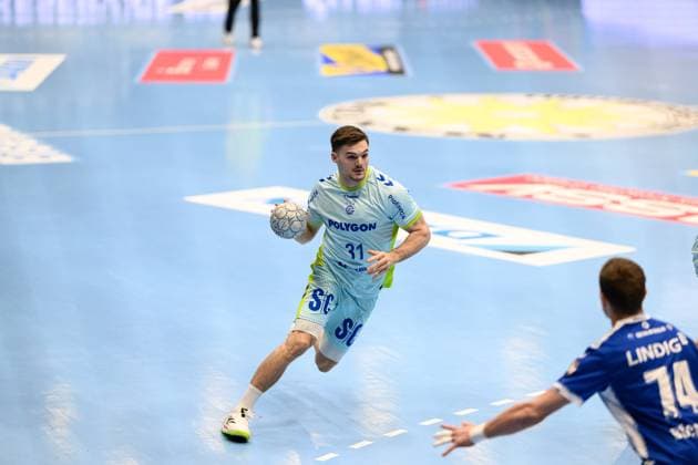 Kay, Smits (RR, VfL Gummersbach, 31), Vincent, Buechner (Linksaussen, ThSV Eisenach, 74) GER, Thueringen, ThSV Eisenach gegen VfL Gummersbach, 1. Daikin Handballbundesliga, Handball, 7.Spieltag, Saison 2025 2026, Sonntag, 05.10.2025 GER, Thueringen, ThSV Eisenach gegen VfL Gummersbach, 1. Daikin Handballbundesliga, Handball, 7.Spieltag, Saison 2025 2026, Sonntag, 05.10.2025 Eisenach Copyright: xEibner-Pressefoto MartinxHerbstx EP_MHT