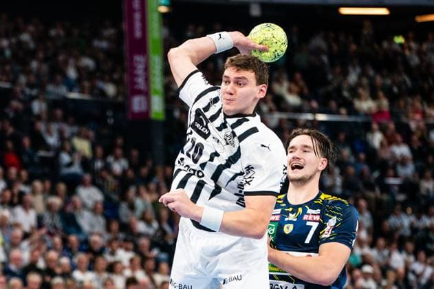 Lukas Laube (THW Kiel, 20) beim Wurf, GER, THW Kiel vs Rhein-Neckar Loewen, Handball, Bundesliga, Spieltag 7, Saison 2025 2026, 05.10.2025 GER, THW Kiel vs Rhein-Neckar Loewen, Handball, Bundesliga, Spieltag 7, Saison 2025 2026, 05.10.2025 Kiel Copyright: xEibner-Pressefoto MaxxVincenx EP_MVN
