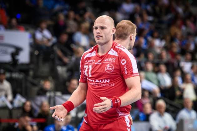 Arnar Freyr Arnarsson (MT Melsungen, 21) - kritischer Blick GER, TVB 1898 Stuttgart - MT Melsungen, DAIKIN HBL, Handball, Bundesliga, 7. Spieltag, Spielzeit 2025 2026, 05.10.2025 GER, TVB 1898 Stuttgart - Frisch Auf! Goeppingen, DAIKIN HBL, Handball, Bundesliga, 7. Spieltag, Spielzeit 2025 2026, 05.10.2025 Stuttgart Copyright: xSandyxDinkelackerx EP_SDR