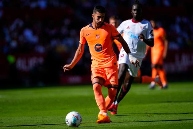 October 5, 2025, Sevilla, Sevilla, SPAIN: Ferran Torres of FC Barcelona, Barca in action during the Spanish league, LaLiga EA Sports, football match played between Sevilla FC and FC Barcelona at Ramon Sanchez-Pizjuan stadium on October 5, 2025, in Sevilla, Spain. Sevilla SPAIN - ZUMAa181 20251005_zaa_a181_095 Copyright: xJoaquinxCorcherox
