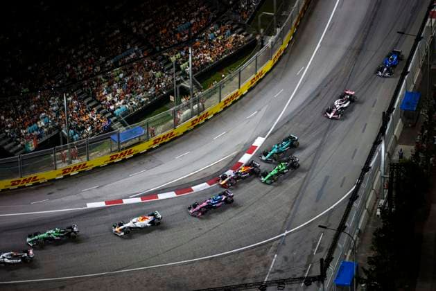 F1 - SINGAPORE GRAND PRIX 2025 30 LAWSON Liam (nzl), Visa Cash App RB F1 Team VCARB02, action 43 COLAPINTO Franco (arg), Alpine F1 Team A525, action 22 TSUNODA Yuki (jap), Red Bull Racing RB21, action 05 BORTOLETO Gabriel (bra), Stake F1 Team Kick C45, action 18 STROLL Lance (can), Aston Martin F1 Team AMR25, action 31 OCON Esteban (fra), Haas F1 Team VF-25 Ferrari, action during the 2025 Formula 1 Singapore Grand Prix, 18th round of the 2025 FIA Formula One World Championship, WM, Weltmeisterschaft from October 3 to 5, 2025 on the Marina Bay Street Circuit, in Singapore - SingaporeSingapore Copyright: xXavixBonillax