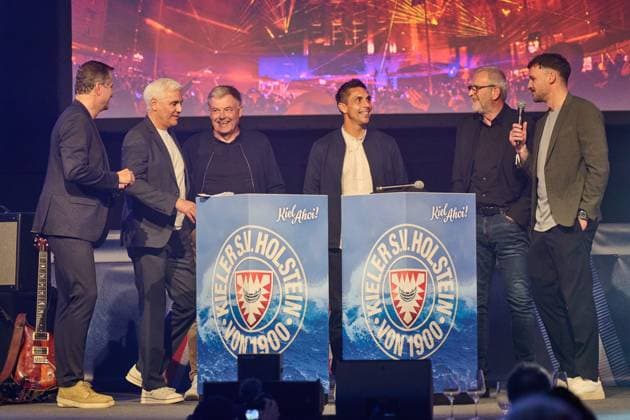 06.10.2025 - 07.102025, 125 Jahre KSV Holstein, Jubiläumsfeier, Geburtstag, Fußball und andere Sportarten, Saison 2025 2026, Holstein Kiel Moderator Andreas Käckell, Andreas Bornemann, Thorsten Gutzeit, Marcel Rapp, Uwe Stöver, Kenneth Kronholm Kiel, Hebbel Schule Holstein-Stadion Schleswig-Holstein Deutschland