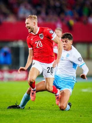 SOCCER - FIFA WC quali, AUT vs SMR VIENNA,AUSTRIA,09.OCT.25 - SOCCER - FIFA World Cup, WM, Weltmeisterschaft, Fussball 2026, European Qualifiers, group stage, OEFB international match, Länderspiel, Nationalmannschaft Austria vs San Marino. Image shows Konrad Laimer (AUT) and Giacomo Valentini (SMR). GEPAxpictures xEdgarxEisner