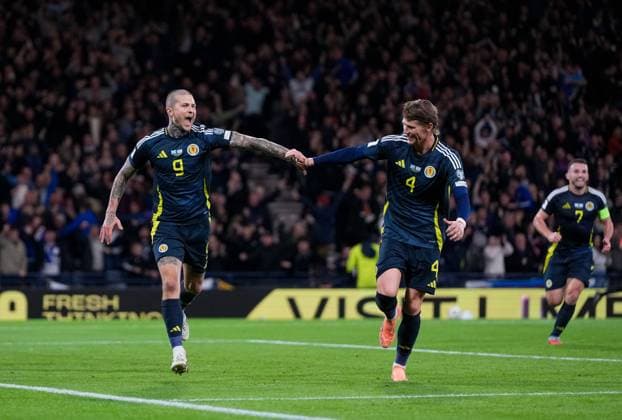 Lyndon Dykes of Scotland celebrates scoring to give Scotland a 3-1 lead. Scotland v Greece, FIFA 2026 World Cup Qualifying, Group C, Football, Hampden Park, Glasgow, Scotland, UK - 09 Oct 2025Glasgow Hampden Park United Kingdom EDITORIAL USE ONLY No use with unauthorised audio, video, data, fixture lists, club league logos or live services. Online in-match use limited to 120 images, no video emulation. No use in betting, games or single club league player publications. Copyright: xStuartxWallace Shutterstockx 15522896dk