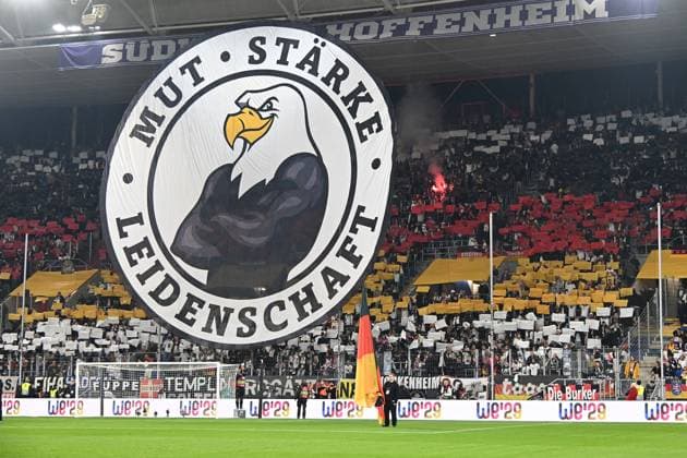 10.10.2025, xsltx, Fussball WM-Qualifikation 2026, Deutschland - Luxemburg v.l. Trainer Emotionen, Fans, Stimmung, Fahnen, Logo, Deutschlandfahne, schwarz rot gold, Choreografie Choreographie (DFL DFB REGULATIONS PROHIBIT ANY USE OF PHOTOGRAPHS as IMAGE SEQUENCES and or QUASI-VIDEO) Sinsheim