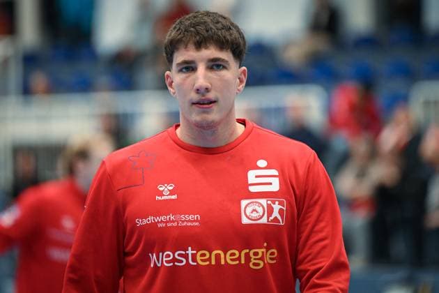 Deutschland, Handball, 2. Bundesliga, 7. Spieltag, 2025 2026, TuSEM Essen vs TV Großwallstadt, 10.10.2025, Sporthalle Am Hallo, Essen, Deutschland, Valentin Willner (TuSEM Essen, 5) Copyright: xMarkusxVerwimpx