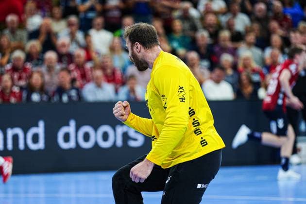 Jubel nach Parade Andreas Wolff (THW Kiel, 33) GER, SG Flensburg-Handewitt vs. THW Kiel, Handball, Bundesliga, Spieltag 8, Saison 2026 2026, 11.10.2025 GER, SG Flensburg-Handewitt vs. THW Kiel, Handball, Bundesliga, Spieltag 8, Saison 2026 2026, 11.10.2025 Flensburg Copyright: xEibner-Pressefoto MarcelxvonxFehrnx EP_MFN
