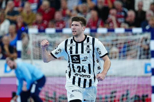 Torjubel Lukas Zerbe (THW Kiel, 24) GER, SG Flensburg-Handewitt vs. THW Kiel, Handball, Bundesliga, Spieltag 8, Saison 2026 2026, 11.10.2025 GER, SG Flensburg-Handewitt vs. THW Kiel, Handball, Bundesliga, Spieltag 8, Saison 2026 2026, 11.10.2025 Flensburg Copyright: xEibner-Pressefoto MarcelxvonxFehrnx EP_MFN