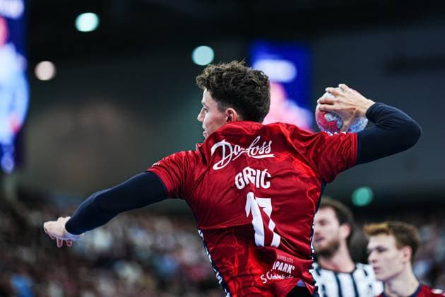 Marco Grgic (SG Flensburg-Handewitt, 17) GER, SG Flensburg-Handewitt vs. THW Kiel, Handball, Bundesliga, Spieltag 8, Saison 2026 2026, 11.10.2025 GER, SG Flensburg-Handewitt vs. THW Kiel, Handball, Bundesliga, Spieltag 8, Saison 2026 2026, 11.10.2025 Flensburg Copyright: xEibner-Pressefoto MarcelxvonxFehrnx EP_MFN
