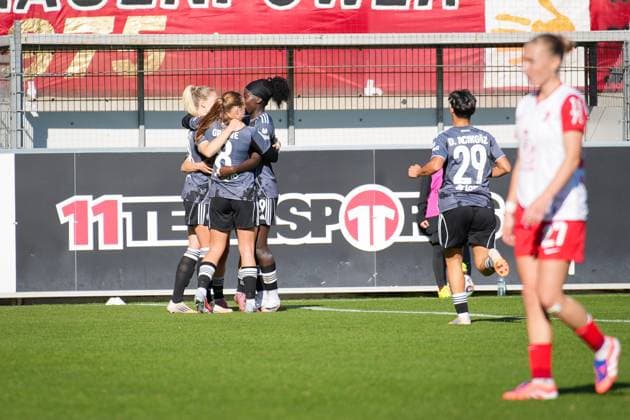 Fussball, Google Pixel Frauen-Bundesliga, 6 .Spieltag, 2025 2026, SC Freiburg vs. Eintracht Frankfurt, Dreisamstadion, Freiburg,: Nicole Anyomi (Eintracht Frankfurt, 19) Tor, Torjubel, Emotionen, Torschuss, Freude, Jubel, Freiburg Dreisamstadion Baden-Württemberg Deutschland Copyright: xFINLEYxMÖRCHx