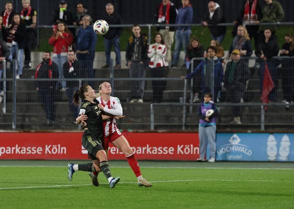 v.l. Katja Orschmann (1. FC Union Berlin 05), Sandra Maria Jessen (1.FC Koeln 06) GER, 1. FC Koeln Frauen vs. 1. FC Union Berlin Frauen, Fussball, Frauen-Bundesliga, 6. Spieltag, Spielzeit 2025 2026, 12.10.2025 (DFL DFB REGULATIONS PROHIBIT ANY USE OF PHOTOGRAPHS as IMAGE SEQUENCES and or QUASI-VIDEO). GER, 1. FC Koeln Frauen vs. 1. FC Union Berlin Frauen, Fussball, Frauen-Bundesliga, 6. Spieltag, Spielzeit 2025 2026, 12.10.2025 Koeln Copyright: xEibner-Pressefotox xThomasxStoeckerx EP_TSR