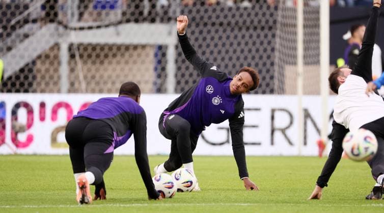 Jena, 10.10.2025, Ernst-Abbe-Sportfeld, Fußball, Länderspiel , U 21 Junioren EM-Qualifikation , Deutschland vs. Griechenland 2:3 (0:2) , Im Bild: Forzan Assan Ouedraogo ( 21, Deutschland). , Nur für journalistische Zwecke! For editorial use only! DFB UEFA regulations prohibit any use of photographs as image sequences and or quasi-video. ,
