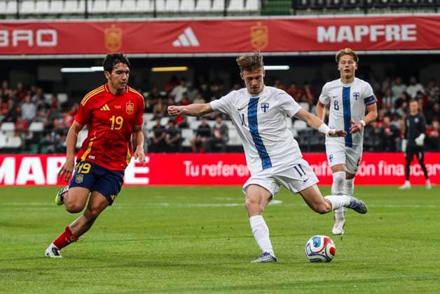 October 14, 2025, Castellon, Castellon, SPAIN: Marius Soderback of Finlandia U21, U 21 in action during the UEFA EURO, EM, Europameisterschaft,Fussball U-21 qualitication, Group A, football match played between Spain U21 and Finland U21 at Skify Castalia stadium on October 14, 2025, in Castellon, Spain. Castellon SPAIN - ZUMAa181 20251014_zaa_a181_008 Copyright: xIvanxTerronx