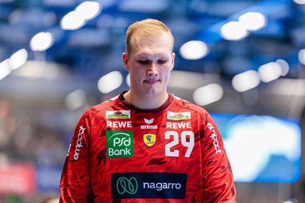David Spaeth (Rhein-Neckar Loewen, 29) ist enttaeuscht traurig nach 25:22 Niederlage GER, TBV Lemgo Lippe vs. Rhein-Neckar Loewen, Handball, 1. Bundesliga, 9. Spieltag, Spielzeit 2025 2026, 16.10.2025 GER, TBV Lemgo Lippe vs. Rhein-Neckar Loewen, Handball, 1. Bundesliga, 9. Spieltag, Spielzeit 2025 2026, 16.10.2025 Lemgo Copyright: xEibner-Pressefoto JanxRollingerx EP_JSK