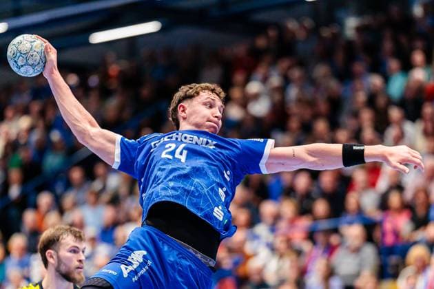 Joel Willecke (TBV Lemgo Lippe, 24) im Torwurf GER, TBV Lemgo Lippe vs. Rhein-Neckar Loewen, Handball, 1. Bundesliga, 9. Spieltag, Spielzeit 2025 2026, 16.10.2025 GER, TBV Lemgo Lippe vs. Rhein-Neckar Loewen, Handball, 1. Bundesliga, 9. Spieltag, Spielzeit 2025 2026, 16.10.2025 Lemgo Copyright: xEibner-Pressefoto JanxRollingerx EP_JSK