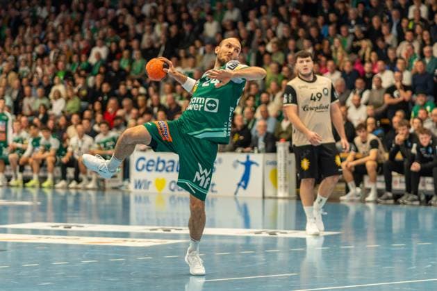 Marcel Schiller (Frisch Auf Goeppingen, 24), Frisch Auf Goeppingen vs. Bergischer HC, Handball, Bundesliga, 09. Spieltag, Saison 2025 2026, 17.10.2025, Frisch Auf Goeppingen vs. Bergischer HC, Handball, Bundesliga, 09. Spieltag, Saison 2025 2026, 17.10.2025 Goeppingen Copyright: xEibner-Pressefoto MaxxVogelx EP_MVL