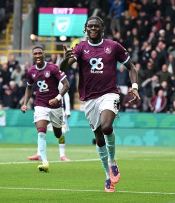 Lesley Ugochukwu of Burnley celebrates after scoring the team s first goal Burnley v Leeds United, Premier League, Football, Turf Moor, Burnley, UK - 18 Oct 2025Leeds Turf Moor United Kingdom EDITORIAL USE ONLY No use with unauthorised audio, video, data, fixture lists, club league logos or live services. Online in-match use limited to 120 images, no video emulation. No use in betting, games or single club league player publications. Copyright: xAnnaxGowthorpe Shutterstockx 15544973aj