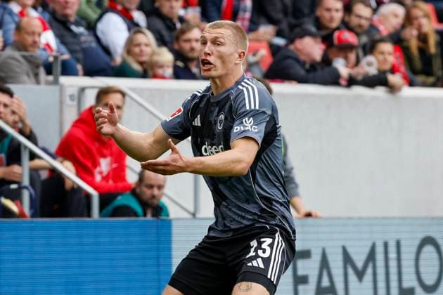 Rasmus Kristensen (Eintracht Frankfurt, 13) , Deutschland, Fussball, 1. Bundesliga, 7.Spieltag, 2025 2026, SC Freiburg vs. Eintracht Frankfurt, 19.10.2025, Europa-Park Stadion, Freiburg im Breisgau, Deutschland Freiburg im Breisgau Europa-Park Stadion Baden-Württemberg Deutschland Copyright: xGrantxHubbsx