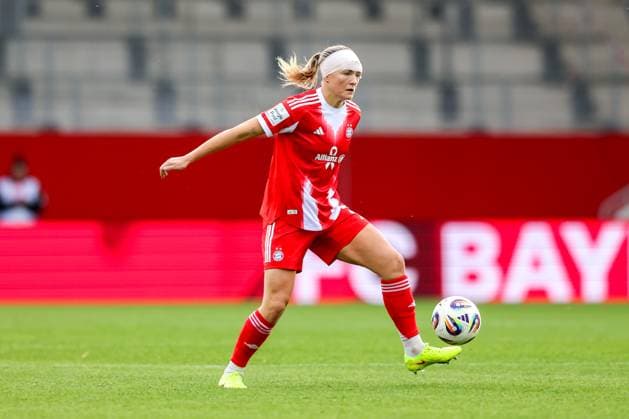 Magdalena Eriksson (FC Bayern Muenchen, 05), GER, FC Bayern Muenchen vs. 1. FC Koeln, Fussball, Google Pixel Frauen-Bundesliga, 7. Spieltag, Saison 2025 2026, 19.10.2025, DFL DFB REGULATIONS PROHIBIT ANY USE OF PHOTOGRAPHS as IMAGE SEQUENCES and or QUASI-VIDEO, GER, FC Bayern Muenchen vs. 1. FC Koeln, Fussball, Google Pixel Frauen-Bundesliga, 7. Spieltag, Saison 2025 2026, 19.10.2025 Muenchen Copyright: xEibner-Pressefoto JennixMaulx EP_JML