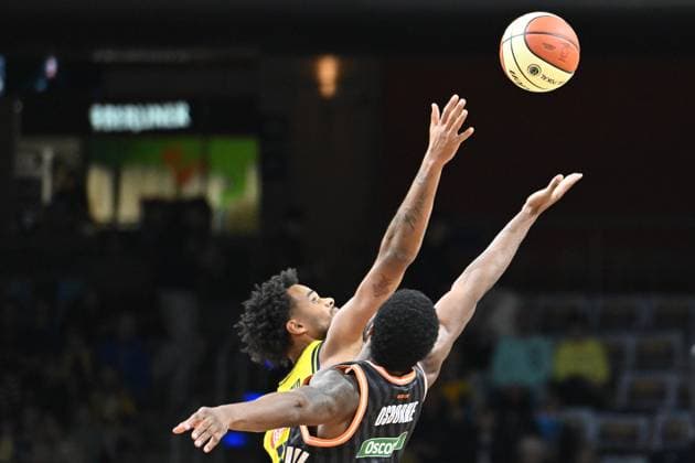 GER, Alba Berlin gegen Ratiopharm Ulm, Basketball, BBL Pokal, Saison 2025 2026, Achtelfinale, 19.10.2025 GER, Alba Berlin gegen Ratiopharm Ulm, Basketball, BBL Pokal, Saison 2025 2026, Achtelfinale, 19.10.2025 Berlin Copyright: xEibner-Pressefoto RyanxSleimanx EP_RSN