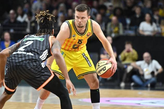 GER, Alba Berlin gegen Ratiopharm Ulm, Basketball, BBL Pokal, Saison 2025 2026, Achtelfinale, 19.10.2025 GER, Alba Berlin gegen Ratiopharm Ulm, Basketball, BBL Pokal, Saison 2025 2026, Achtelfinale, 19.10.2025 Berlin Copyright: xEibner-Pressefoto RyanxSleimanx EP_RSN