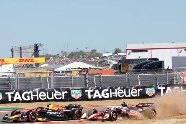 19.10.2025, Circuit of The Americas, Austin, FORMULA 1 MSC CRUISES UNITED STATES GRAND PRIX 2025 , im Bild Yuki Tsunoda (JPN), Oracle Red Bull Racing, Oliver Bearman (GBR), MoneyGram Haas F1 Team (Photo by Hasan Bratic DeFodi Images) 19 10 2025, Circuit of The Americas, Austin, FORMULA 1 MSC CRUISES UNITED STATES GRAND PRIX 2025 , pictured Yuki Tsunoda JPN , Oracle Red Bull Racing, Oliver Bearman GBR , MoneyGram Haas F1 Team Photo by Hasan Bratic DeFodi Images