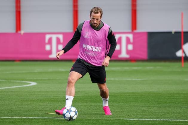 Harry Kane (FC Bayern Muenchen, 09) mit Ball, GER, Abschlusstraining, FC Bayern Muenchen, Fussball, UEFA Champions League, Liga-Phase, 3. Spieltag, Saison 2025 2026, 21.10.2025, GER, Abschlusstraining, FC Bayern Muenchen, Fussball, UEFA Champions League, Liga-Phase, 3. Spieltag, Saison 2025 2026, 21.10.2025 Muenchen Copyright: xEibner-Pressefoto JennixMaulx EP_JML