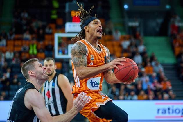 GER, ratiopharm ulm vs. Besiktas GAIN Istanbul, Basketball, 4. Runde, BKT EuroCup, Spielzeit 2025 2026, 21.10.2025 GER, ratiopharm ulm vs. Besiktas GAIN Istanbul, Basketball, 4. Runde, BKT EuroCup, Spielzeit 2025 2026, 21.10.2025 Neu-Ulm Copyright: xEibner-Pressefoto GeraldxOelze-dexStoppanyx EP_ODS