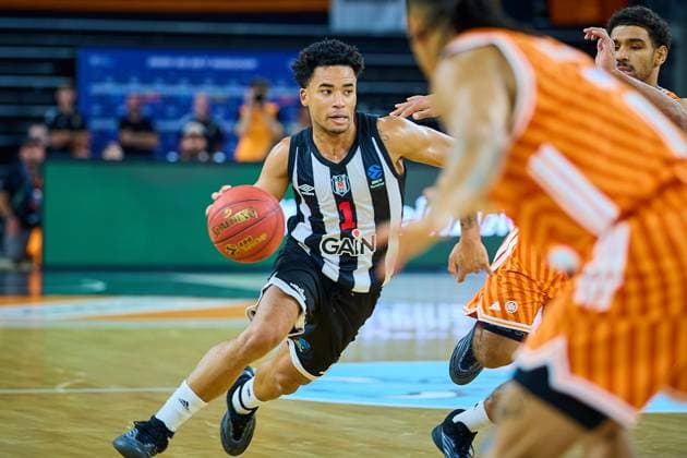 GER, ratiopharm ulm vs. Besiktas GAIN Istanbul, Basketball, 4. Runde, BKT EuroCup, Spielzeit 2025 2026, 21.10.2025 GER, ratiopharm ulm vs. Besiktas GAIN Istanbul, Basketball, 4. Runde, BKT EuroCup, Spielzeit 2025 2026, 21.10.2025 Neu-Ulm Copyright: xEibner-Pressefoto GeraldxOelze-dexStoppanyx EP_ODS