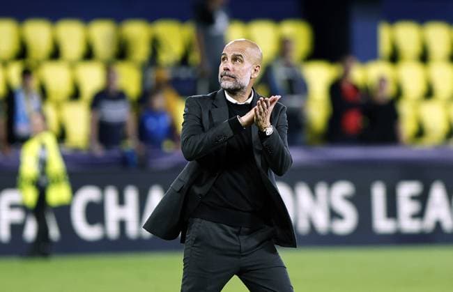Manchester City manager, Pep Guardiola claps the fans at full time Villarreal v Manchester City, UEFA Champions League, Group Stage, Football, Estadi de la Cermica, Villarreal, Spain - 21 Oct 2025Villarreal Estadi de la Ceràmica United Kingdom EDITORIAL USE ONLY No use with unauthorised audio, video, data, fixture lists, club league logos or live services. Online in-match use limited to 120 images, no video emulation. No use in betting, games or single club league player publications. Copyright: xRubenxAlbarran Shutterstockx 15552307cx