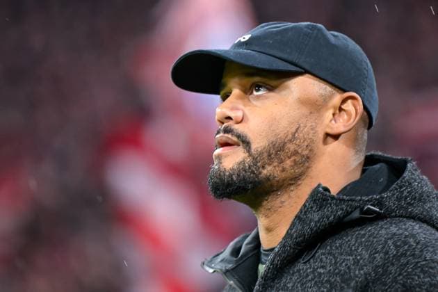 Trainer Vincent KOMPANY (Coach, Headcoach, FC Bayern München, FCB) Einzelbild, Aktion, Action, Porträt, Portrait, 22.10.2025, München (Deutschland), Fussball, UEFA Champions League, Ligaphase, FC Bayern München - Club Brügge, THE EVENT REGULATIONS PROHIBIT ANY USE OF PHOTOGRAPHS AS IMAGE SEQUENCES AND OR QUASI-VIDEOS.