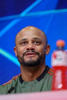 Vincent Kompany (FC Bayern Muenchen, Cheftrainer) bei der Pressekonferenz nach dem Spiel, GER, FC Bayern Muenchen vs. Club Bruegge, Fussball, UEFA Champions League, Liga-Phase, 3. Spieltag, Saison 2025 2026, 22.10.2025, GER, FC Bayern Muenchen vs. Club Bruegge, Fussball, UEFA Champions League, Liga-Phase, 3. Spieltag, Saison 2025 2026, 22.10.2025 Muenchen Copyright: xEibner-Pressefoto JennixMaulx EP_JML