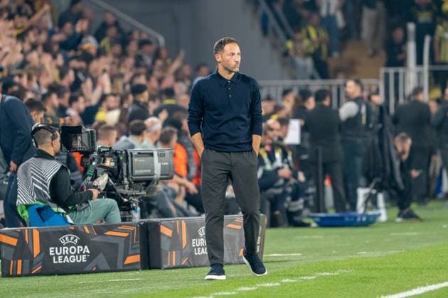 Domenico Tedesco (Fenerbahce Istanbul, Trainer), TUR, Fenerbahce Istanbul vs. VfB Stuttgart, Fussball, UEFA Europa League, Spieltag 3, Spielzeit 2025 2026, 23.10.2025, TUR, Fenerbahce Istanbul vs. VfB Stuttgart, Fussball, UEFA Europa League, Spieltag 3, Spielzeit 2025 2026, 23.10.2025, Istanbul Copyright: xEibner-Pressefoto EdwardxCheungx EP_ECG