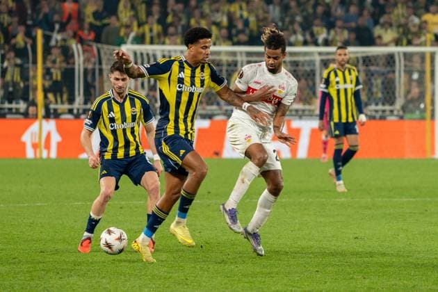 , TUR, Fenerbahce Istanbul vs. VfB Stuttgart, Fussball, UEFA Europa League, Spieltag 3, Spielzeit 2025 2026, 23.10.2025, TUR, Fenerbahce Istanbul vs. VfB Stuttgart, Fussball, UEFA Europa League, Spieltag 3, Spielzeit 2025 2026, 23.10.2025, Istanbul Copyright: xEibner-Pressefoto EdwardxCheungx EP_ECG