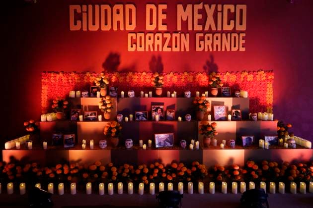 Clara Brugada, Mexico City Mayor, Officially Opens F1 Grand Prix Activities In Mexico City On October 23, 2025, Clara Brugada, the Mayor of Mexico City, officially opens the F1 Grand Prix activities in Mexico City, Mexico. She highlights the capital s international position in events and celebrates the tenth consecutive hosting of the Mexican Grand Prix. Throughout the day, activities include press conferences with drivers, activations, public information, and a tour of the circuit at the Autodromo Hnos. Rodriguez. Mexico City Mexico City Mexico Copyright: xGerardoxVieyrax originalFilename:vieyra-notitle251023_npRKF.jpg