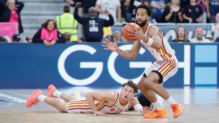 Im Bild: v.li. Brae Ivey (Wuerzburg Baskets, 11) und Davion Mintz (Wuerzburg Baskets, 10) 25.10.2025, Basketball, MLP Academics Heidelberg - Fitness First Wuerzburg Baskets, easyCredit BBL, 5. Spieltag, Deutschland, Heidelberg, SNP Dome, Copyright: HMBxMedia xJulienxBecker