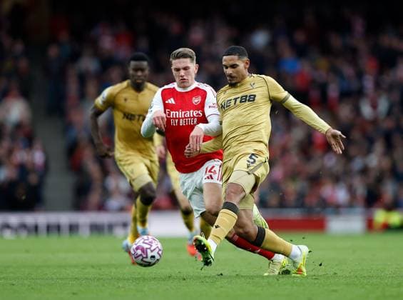 Viktor Gyokeres of Arsenal is tackled by Maxence Lacroix of Crystal Palace Arsenal v Crystal Palace, Football, Premier League, Emirates Stadium, Islington, London, UK - 26 10 2025 EDITORIAL USE ONLY No use with unauthorised audio, video, data, fixture lists (outside the EU), club league logos or live services. Online in-match use limited to 45 images (+15 in extra time). No use to emulate moving images. No use in betting, games or Copyright: xMattxImpey Shutterstockx 15615303ae