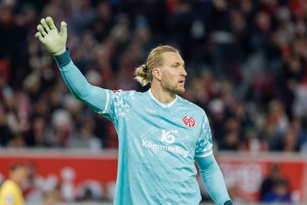 Robin Zentner (1.FSV Mainz, 27) , Deutschland, Fussball, 1. Bundesliga, 8.Spieltag, 2025 2026, VfB Stuttgart vs. 1.FSV Mainz 05, 26.10.2025, MHP Arena, Stuttgart, Deutschland Stuttgart MHP Arena Baden-Württemberg Deutschland Copyright: xGrantxHubbsx